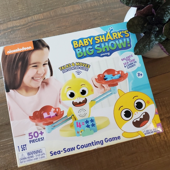 Pinkfong Babyshark Sea-Saw Educational Counting Game - Picture 9 of 10